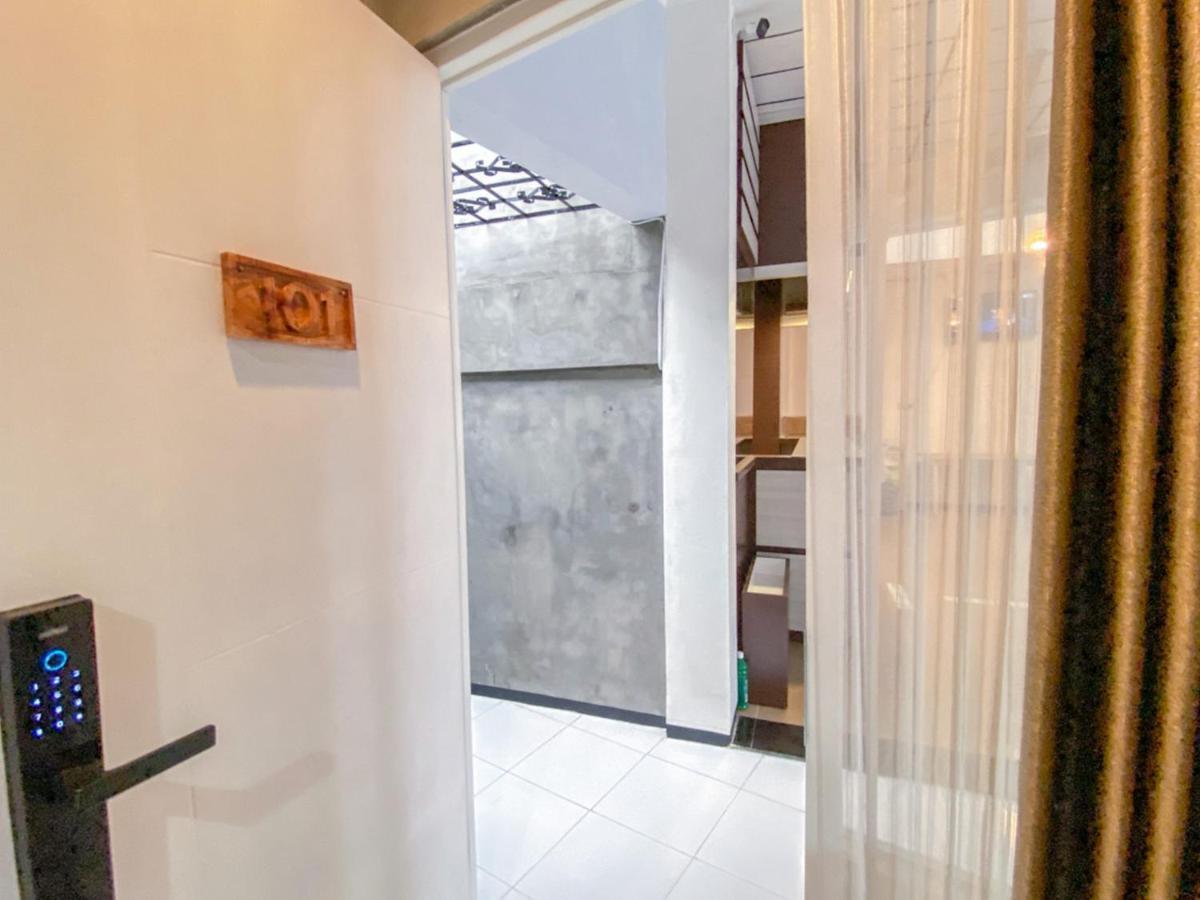 Reddoorz Syariah At Mitra Hotel 2*